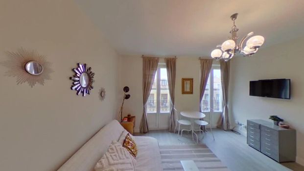 Piso de alquiler en Calle de San Bernardo, Universidad - Malasaña - Photo 1