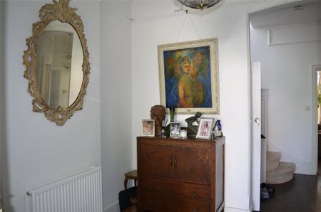 4 bedroom detached house to rent - Photo 3