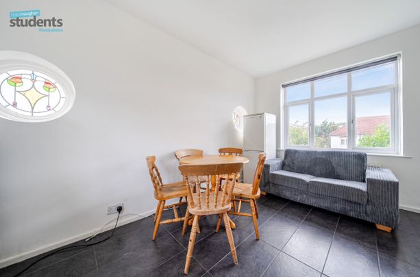 5 bedroom semi-detached house to rent - Photo 1