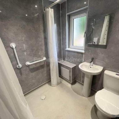 3 bedroom property to rent in Johnstone - Photo 1