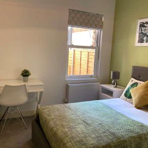 Oxford Road, Reading, Berkshire, RG30 - Photo 2