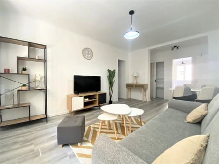 Location Appartement 3 pièces 54m² MARSEILLE 4ème - Photo 4