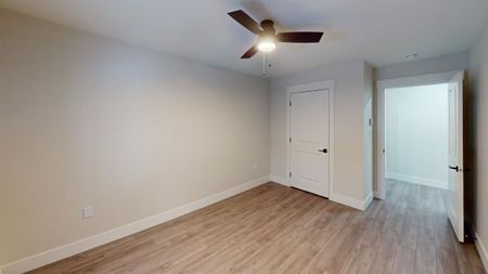 240 Lian St #6 - Photo 3