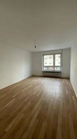 Zentrale 2 Zimmer Wohnung im 3. OG - Foto 3