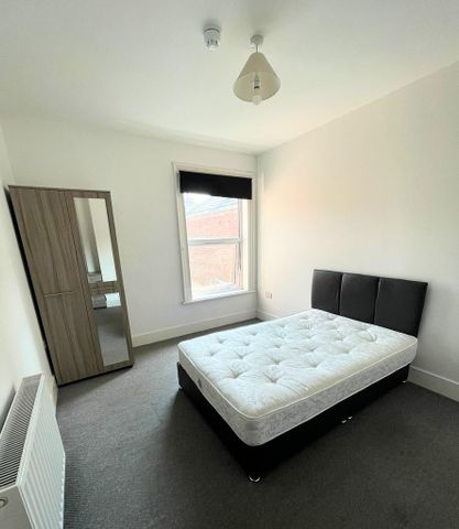 1 bedroom house of multiple occupation to rent - Photo 4