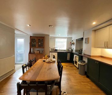 3 bedroom terraced house to rent - Photo 2