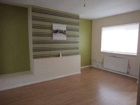 3 bedroom terraced house to rent - Photo 2