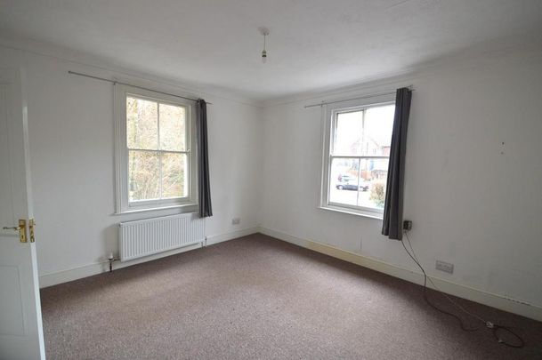 2 bedroom house to rent - Photo 1