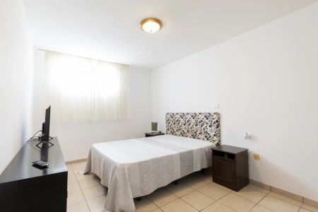 Apartamento de alquiler en C/ las Palmeras, 18, 5, Longuera - Toscal - Photo 5