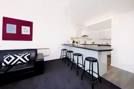 Gold En Suite - Photo 5