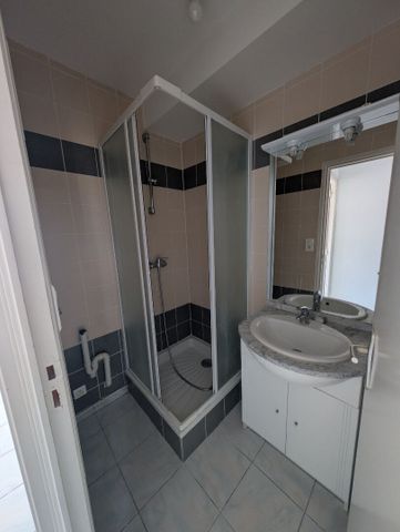 Location Appartement 3 pièces 63m² - Photo 4