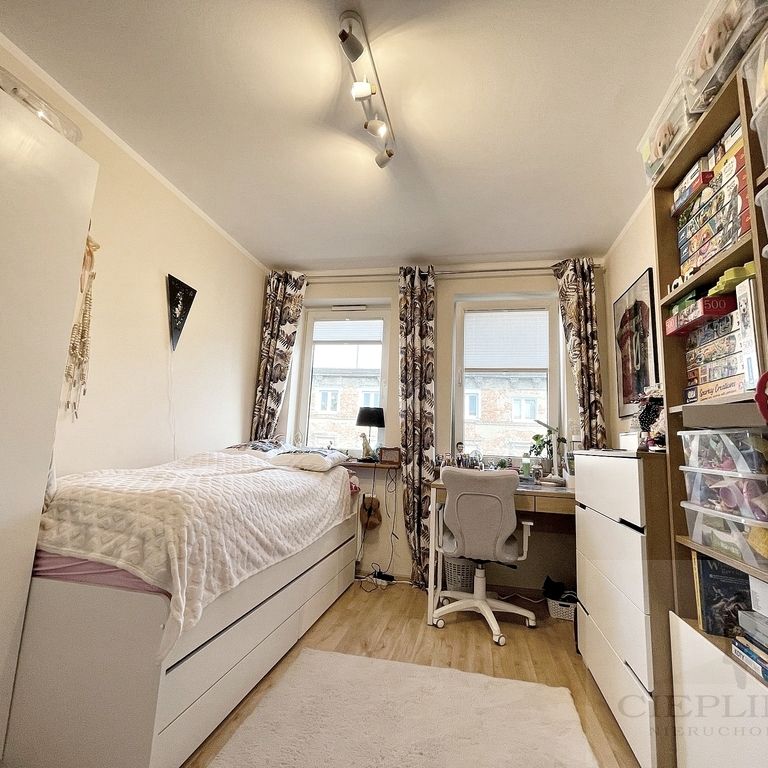 Mieszkanie z miejscem postojowym. - Photo 1