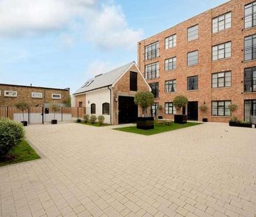 Wates Yard, Mitcham Lane, Streatham, SW16 - Photo 1