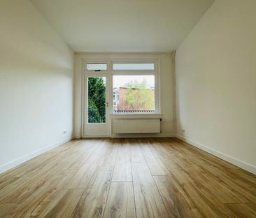 Appartement te huur: Juliana van Stolberglaan 196 2595 CM Den Haag - Photo 3