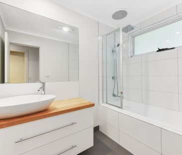 6 Carter Court, Frankston VIC 3199 - House For Rent | Domain - Photo 5