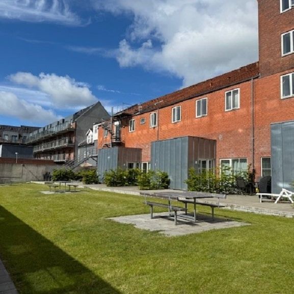 Dejlig 1-værelses lejlighed midt i Odense C - Photo 1