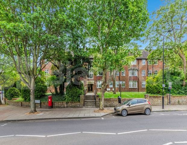 located within a well maintained mansion block a short walk to Tufnell Park - Photo 1