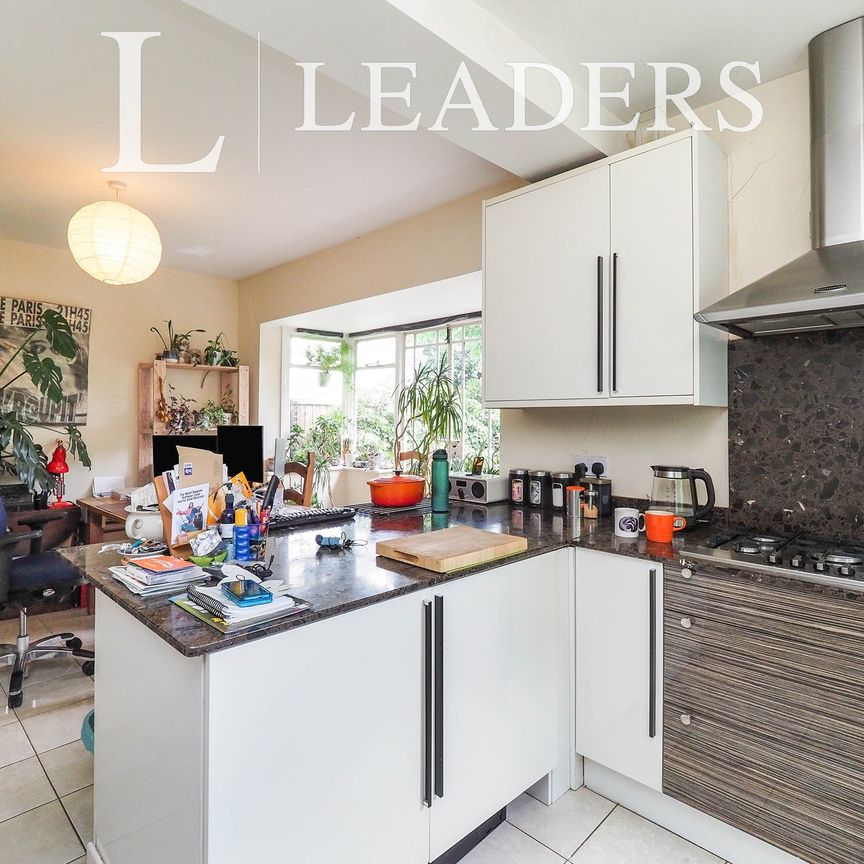 3 bedroom semi-detached to rent Beeches Road, Loughborough - Photo 1