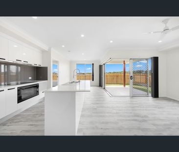 78 Samarai Drive, Kawungan, Qld 4655 - Photo 5