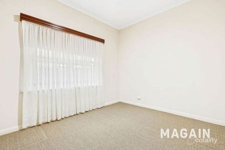 3 Bedroom Family Home in Bluechip location - Photo 3