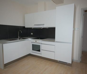 Appartement te huur - Photo 1