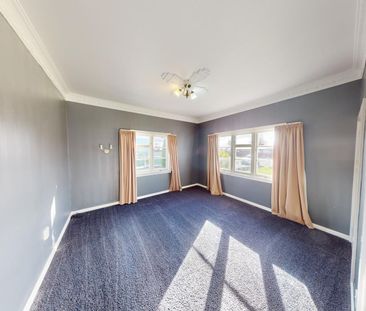 Milson - 3 Bedrooms - Photo 4