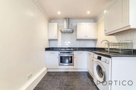 Upton Heights |, E7 - Photo 4