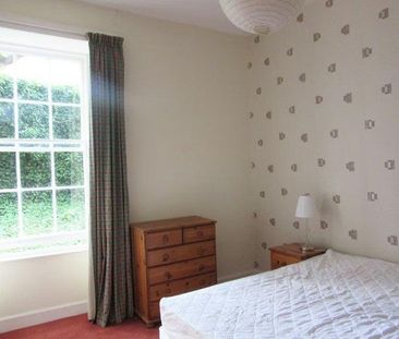 5 bedroom terraced house to rent - Photo 2