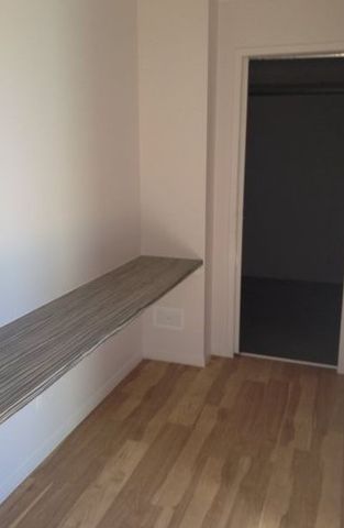 Centrally located townhouse - Photo 2