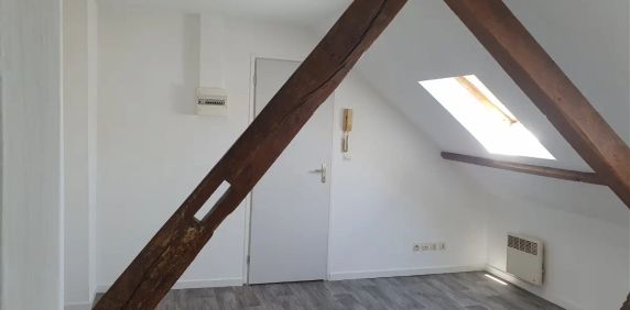 Location appartement 1 pièce - 15.82m² à Saint-omer (62500) - Photo 2