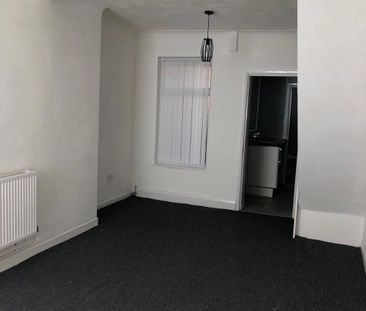 2 Bed Terraced House, Tudor Street, L6 - Photo 2