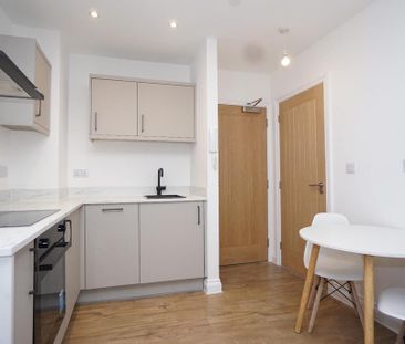 Studio to rent - Photo 3