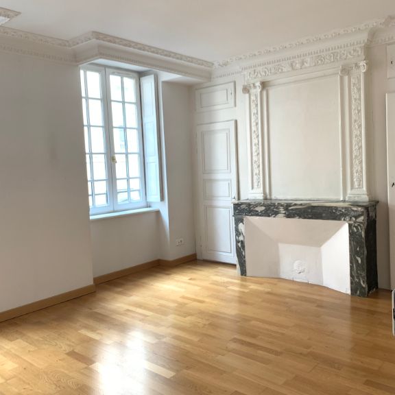 T 3 en centre ville - Photo 1