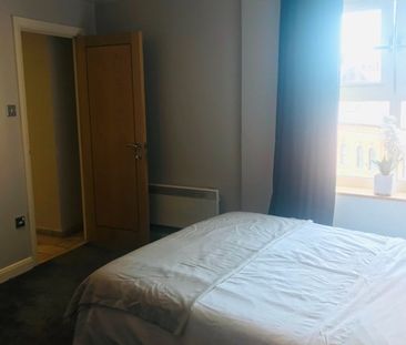 2 Bed Flat, Waterloo Street, LS10 - Photo 6