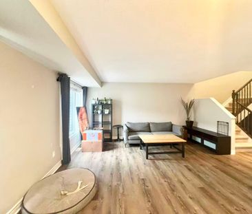 For Lease - 518 PAINE Avenue, Kanata, Ontario - Photo 1