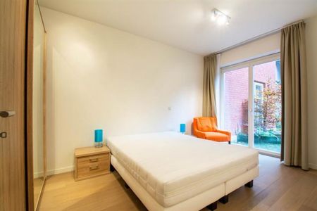 Quartier Saint-Antoine, Rez-de-Chaussée de standing 1 chambre + terrasse (meublé) - Photo 2