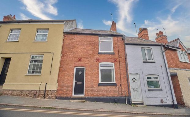 2 bedroom terraced house to rent - Photo 1