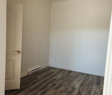 For Lease - 9 Queen Street Unit# 201, Springwater, Ontario - Photo 6