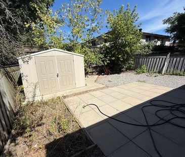 For Lease - 10 Fallingdale Crescent, Toronto, Ontario - Photo 4