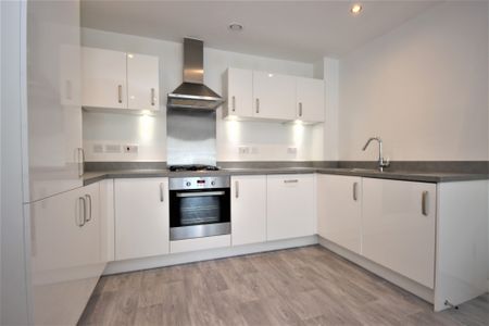 303 Talbot Road, Manchester, M32 0GF - Photo 2