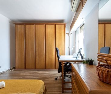 Carrer del Poeta Más i Ros, Valencia, Valencian Community 46022 - Photo 3