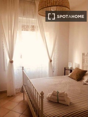 naples, Campania 80124 - Photo 3