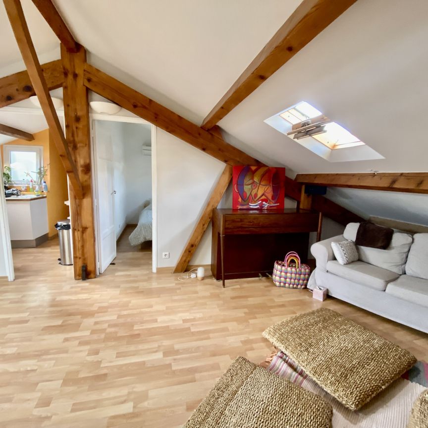 Location Appartement 4 pièces 68m² HYERES 83400 - Photo 1