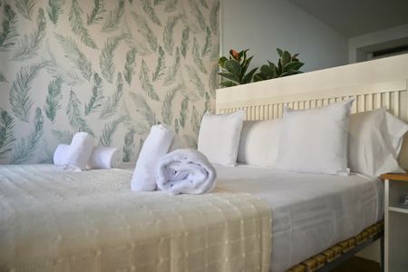 Calle de La Hiruela, Madrid, Community of Madrid 28035 - Photo 3