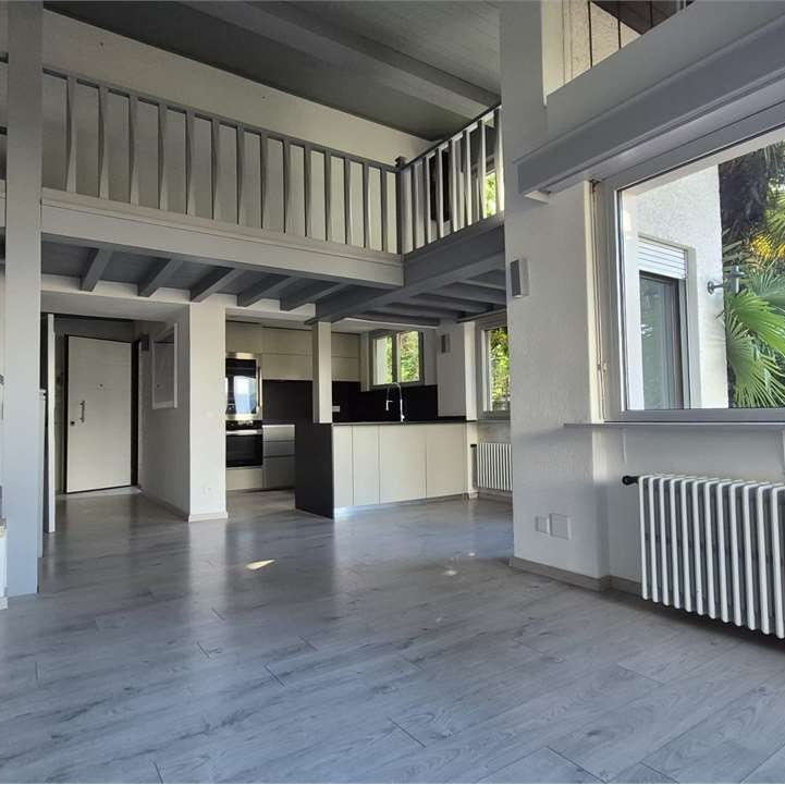 Villa vista lago con giardino - Photo 1