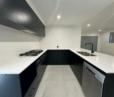 Stunning family home - Photo 4