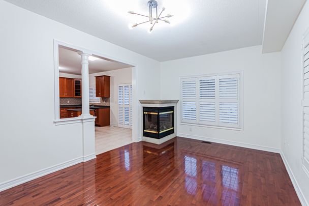 For Lease - 338 Golden Orchard Road, Vaughan, Ontario - Photo 1