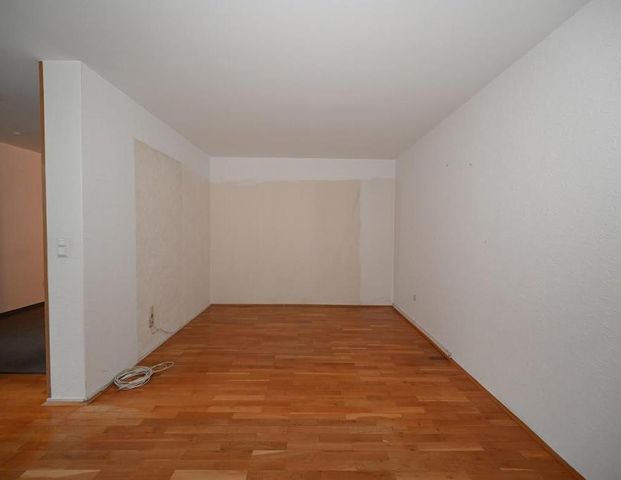 Günstige & renovierungsbedürftige 3,5-Zi.-Wohnung, Neumarkt - Unterer Weinberg - Photo 1