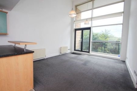 Carnoustie Street, Glasgow, G5 - Photo 2