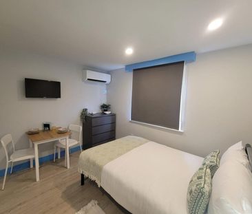 Studio Flat, London Road, CR7 - Photo 1